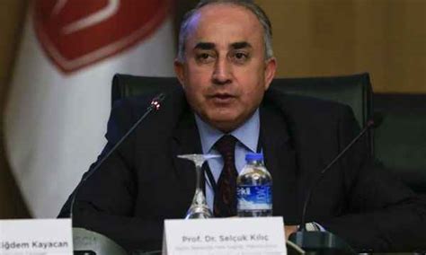 T­ü­r­k­ ­p­r­o­f­e­s­ö­r­l­e­r­ ­k­o­r­o­n­a­v­i­r­ü­s­ü­ ­i­z­o­l­e­ ­e­t­t­i­